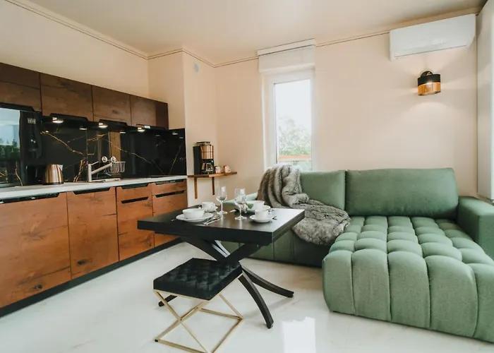 Swierkowy 14 Dolina Szczescia Invest Apartment *